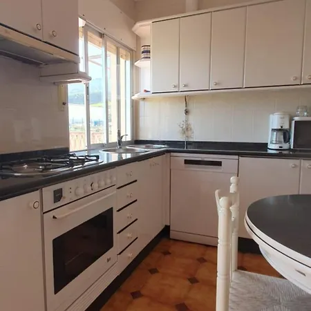 A Pampillosa Apartment *